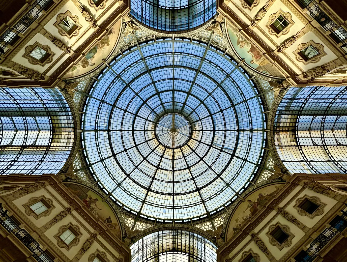 Coupole de verre de la Galleria Vittorio Emanuele II